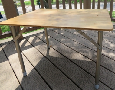 Table in LOW position
