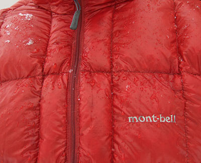 The Ex Lights Ballistic Airlight nylon shell has an excellent DWR finish that readily repels water and snow.