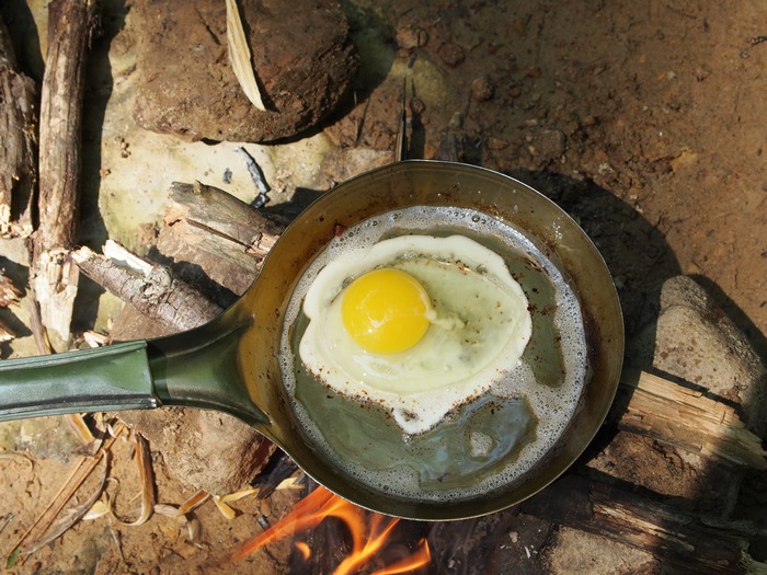 eggs swedish fireknife
