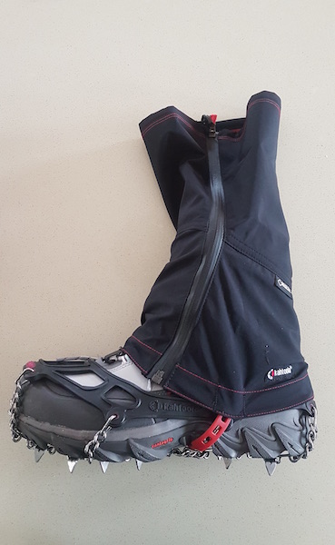 Gaiters on boots