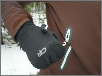 Adjusting zipper while wearing the BackStop Gloves