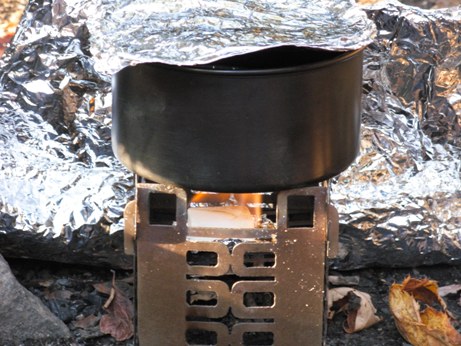 Using the stove with solid fuel