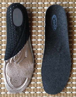 Wool-topped inserts with reflective bottoms