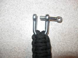 Steel Shackle - Close-up
