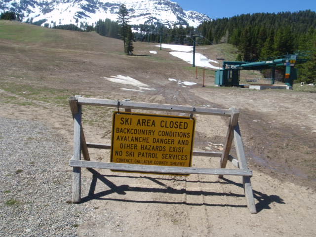 ski are closed