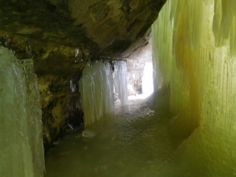 Conditions in ice cave